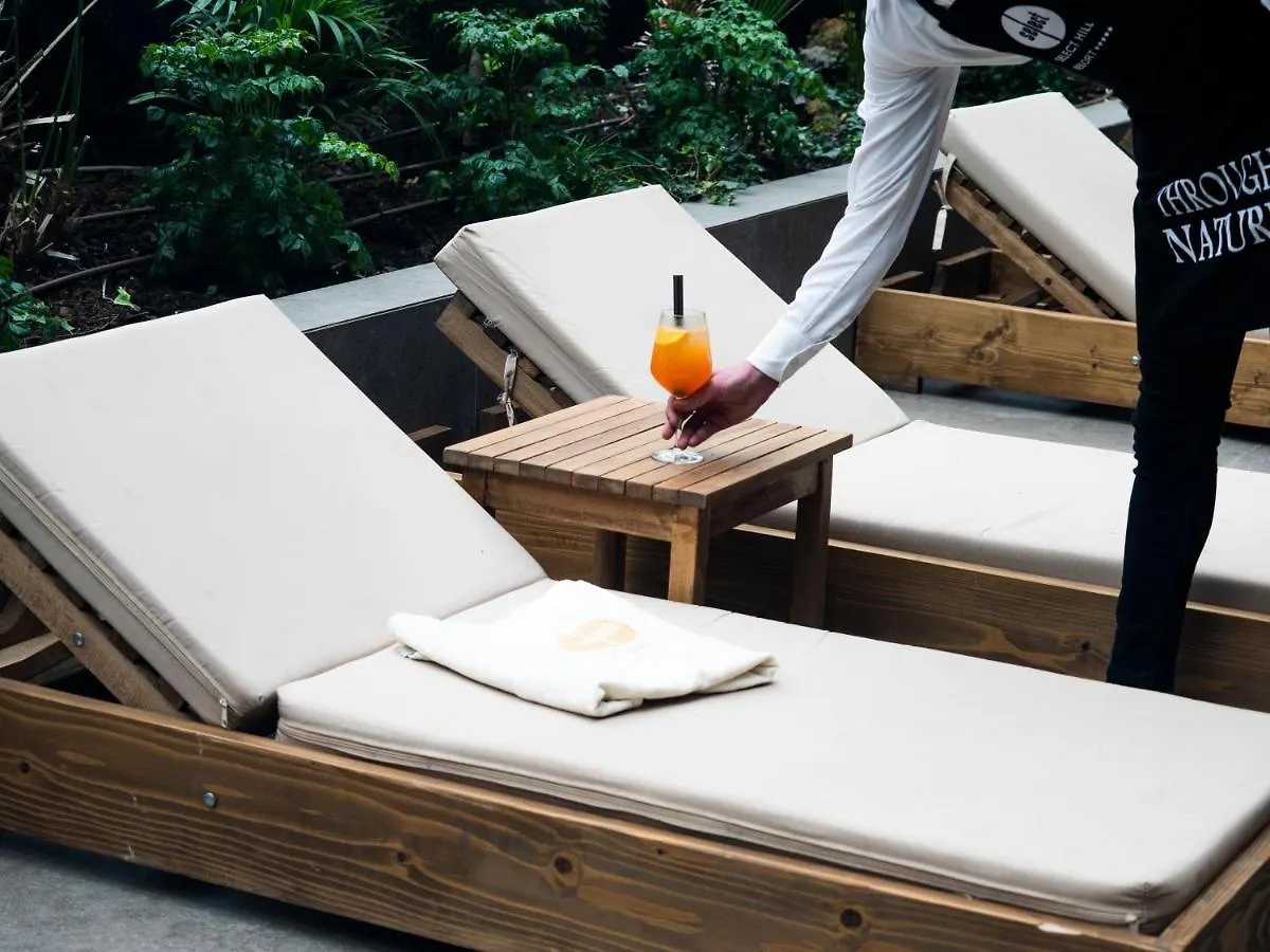 Select Hill Resort Tirana